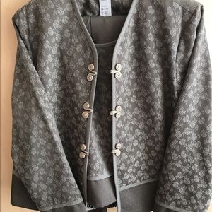 Three piece pants outfit coordinated pattern